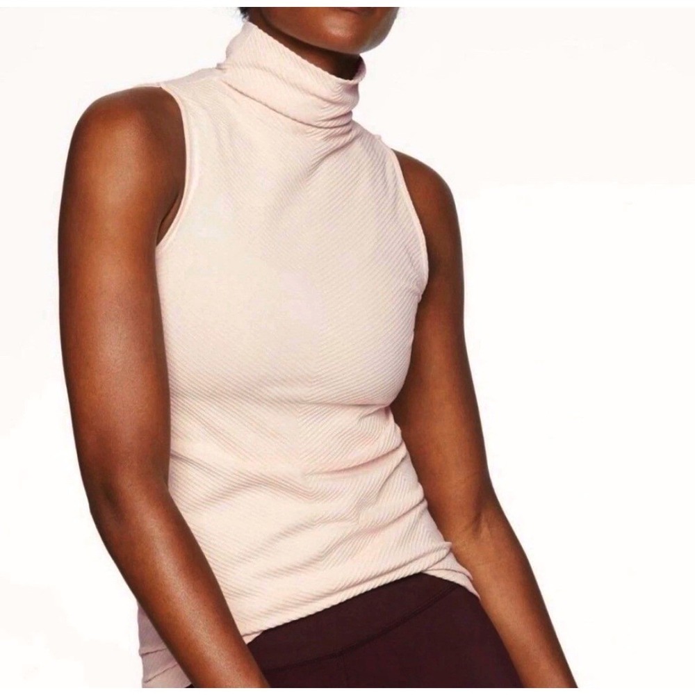 Athleta Flurry Chevron Ribbed Sleeveless Mock Neck Top Size M Sporty Chic Yoga